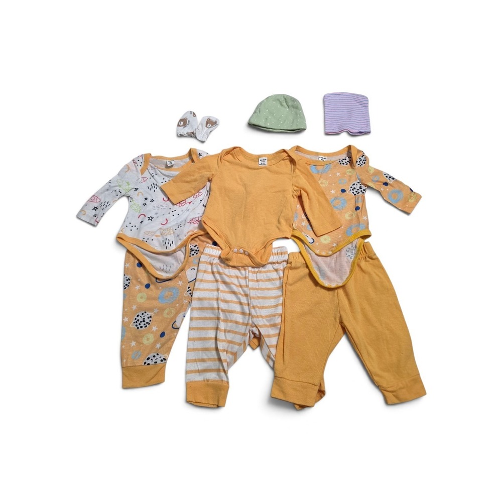SHEIN Baby 9 Piece Bundle 0-1M Newborn Onesies Pants Hats Mittens